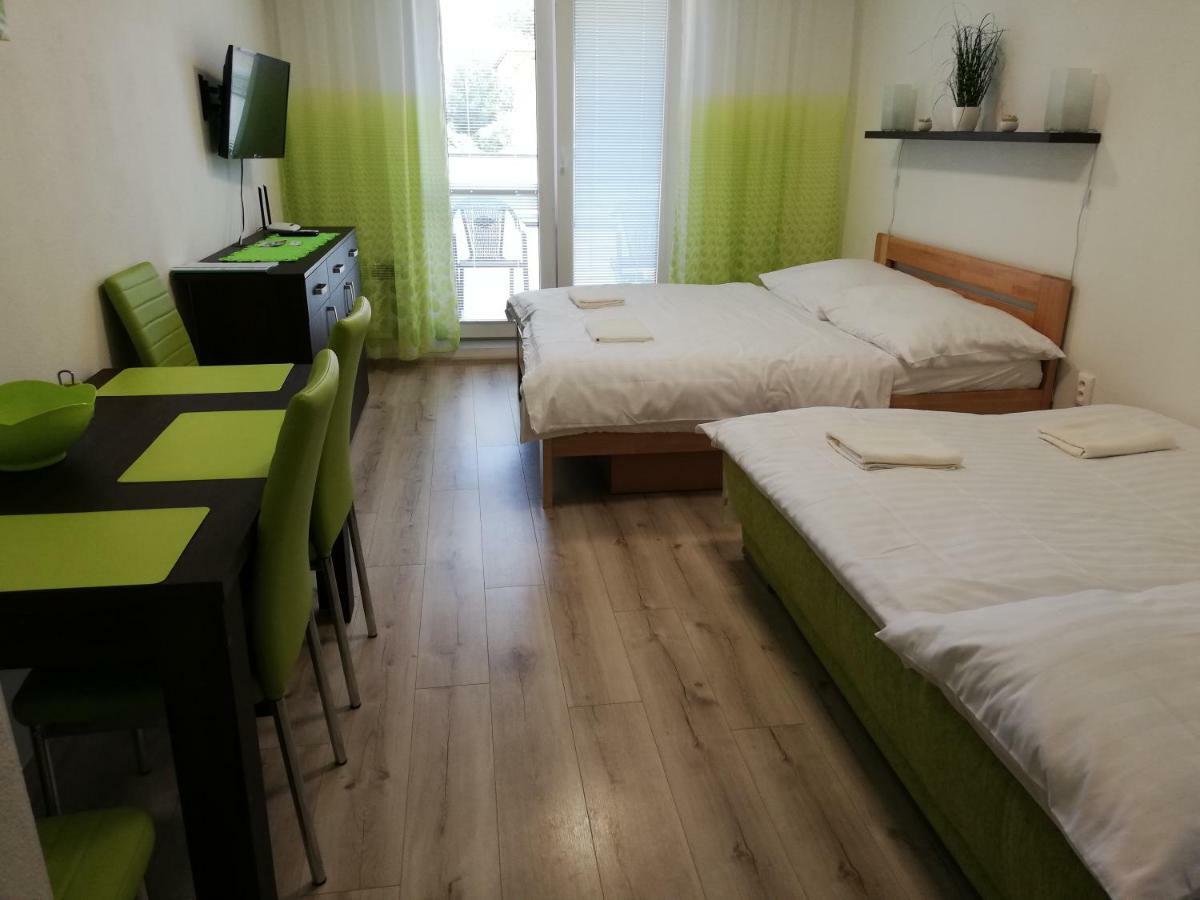 Apartman Diamond Подгайська Екстер'єр фото