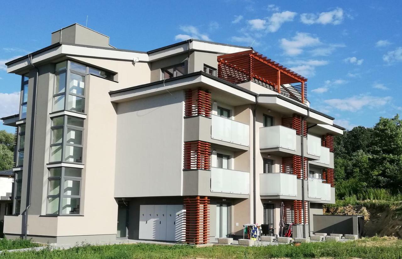 Apartman Diamond Подгайська Екстер'єр фото